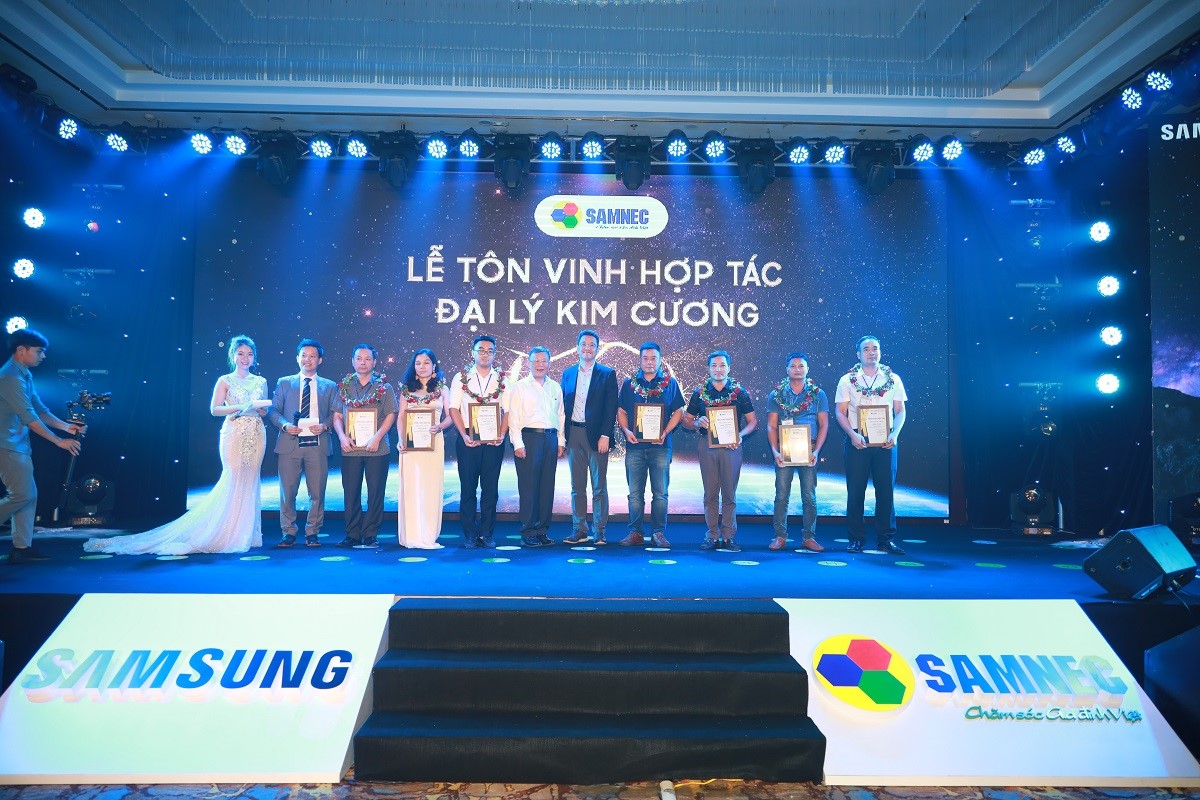 Samnec-dai-ly-kim-cuong