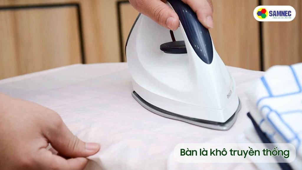 Bàn là khô