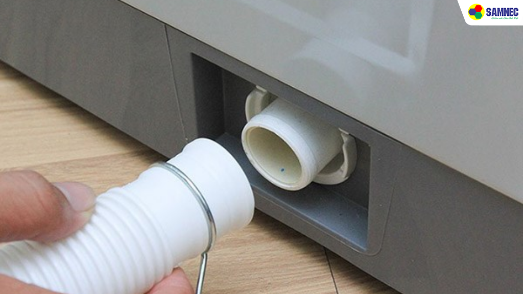 Ống xả nước bị tắc nghẽn