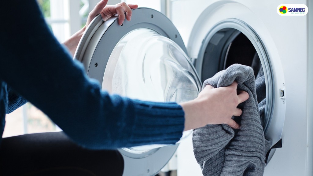 cách khắc phục máy giặt Hitachi không mở được cửa
